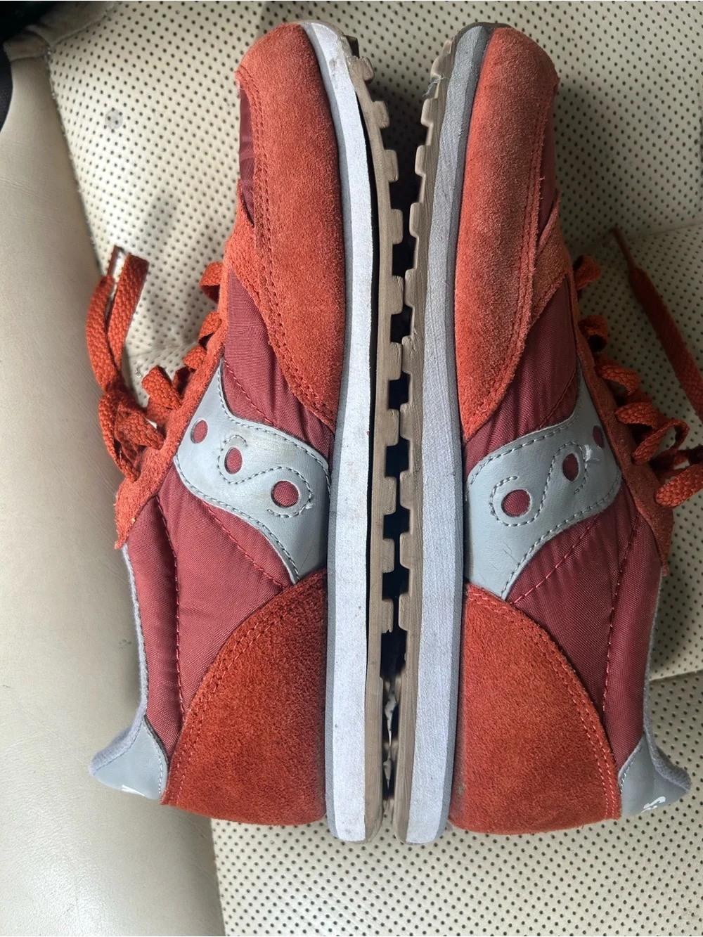 Saucony Jazz 81 men’s rust Orange and Cream Retro Runner Sneakers 8.5